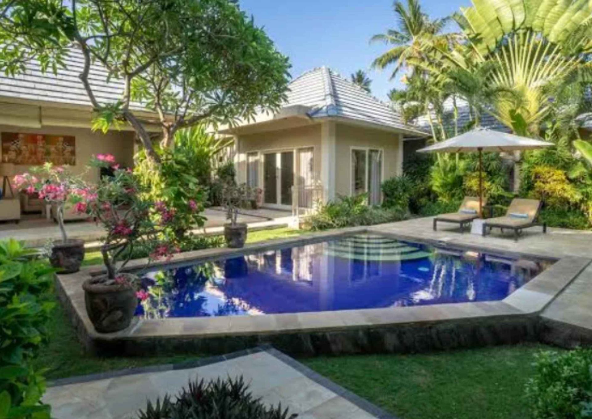 The Lovina Bali 渡假村